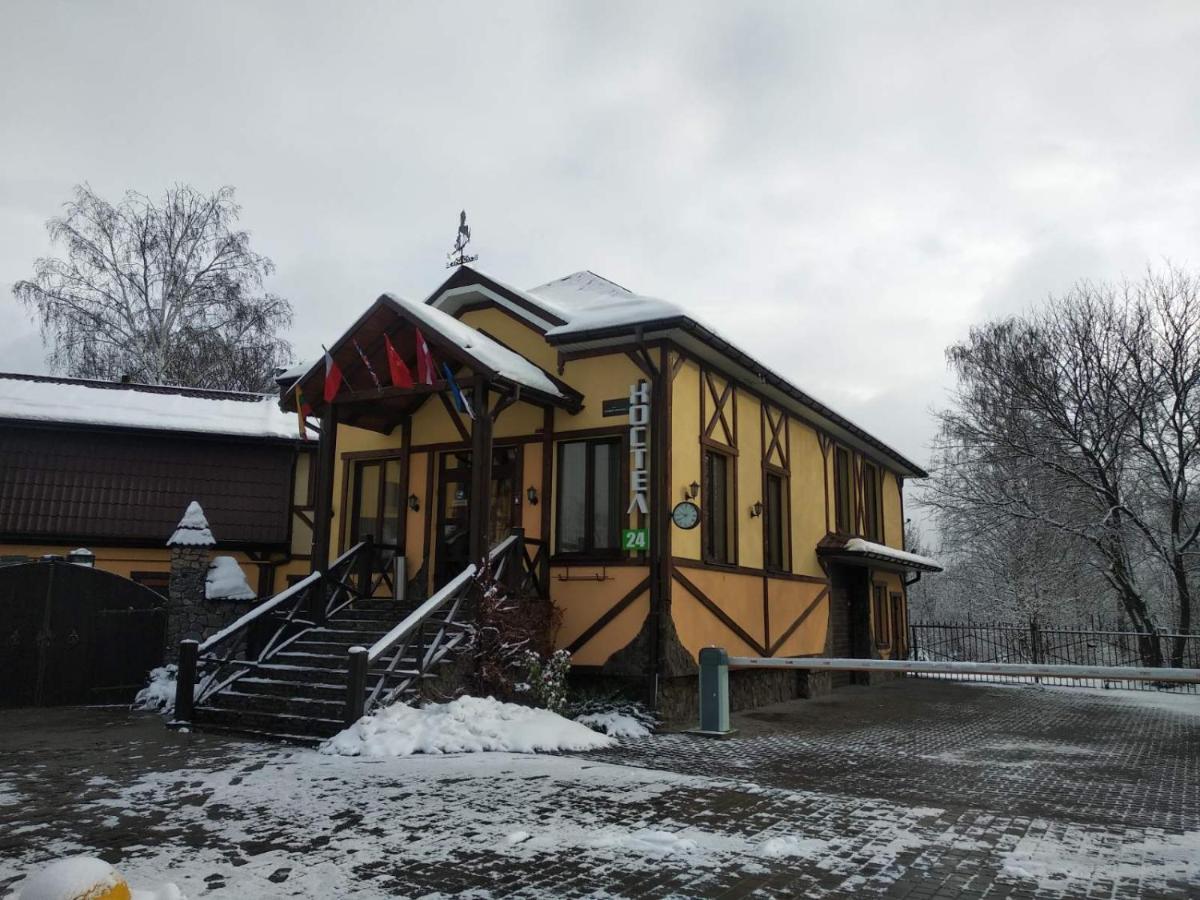Хостел 24 Khmelʼnytsʼkyy Exteriör bild